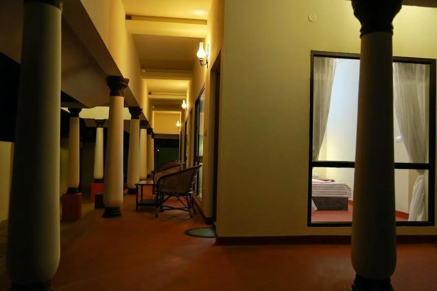 Marari Beach Clleetus Homestay Mararikulam Eksteriør billede