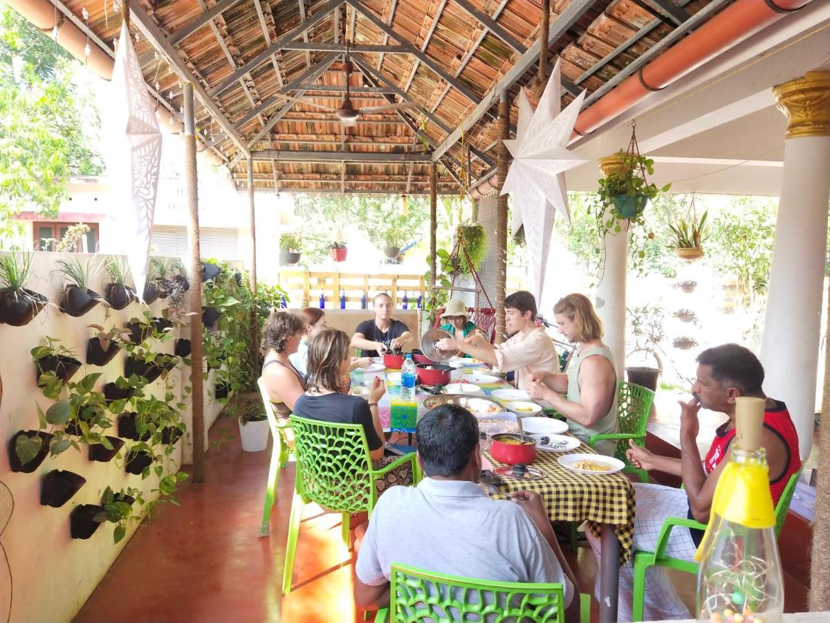 Marari Beach Clleetus Homestay Mararikulam Eksteriør billede
